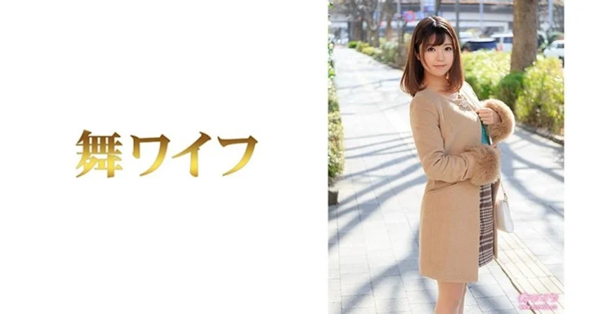 下降极品蜜桃臀新疆女友！大长腿配丝袜【完整版33分钟已上传到简 介】